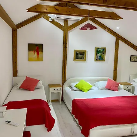 Silent Village With Swimming Pool *